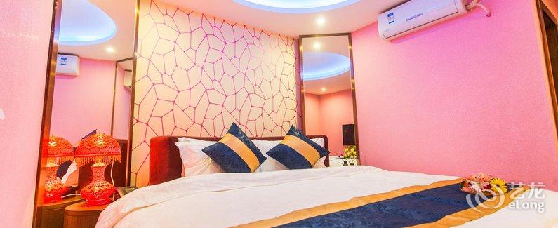 成都馨兰艺术酒店(原馨兰宾馆)