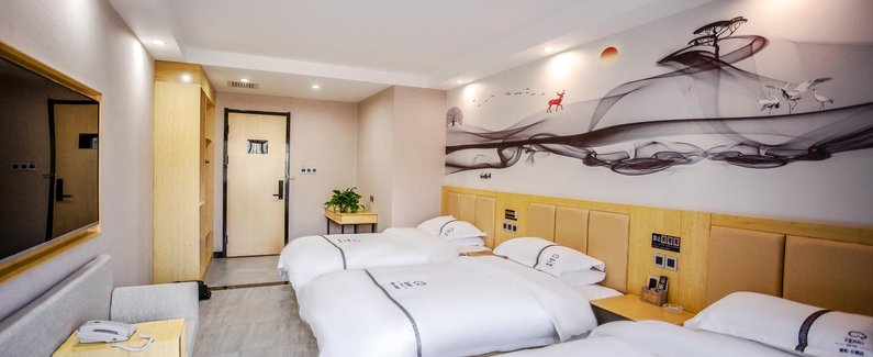 睿柏·云酒店(喀什叶城县喀和东路店)