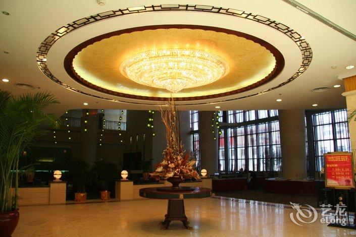 酒店 淮南市酒店  淮南新锦江大酒店  共1593人评价 全部(1593) 值得