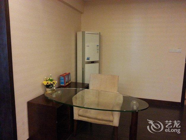 赤峰西西里酒店,地址:赤峰南站 | 站前街火车站东侧100米,预订价格
