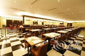 【上海陈家镇大酒店】地址:崇明县陈家镇陈彷公路1弄18号(名岛广场西