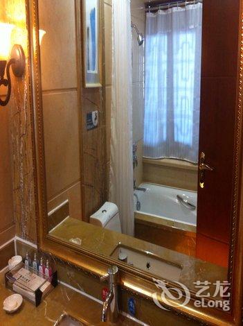 【清远英德海螺国际大酒店】地址:英德市浈阳东路1号(浈阳东路与桥西