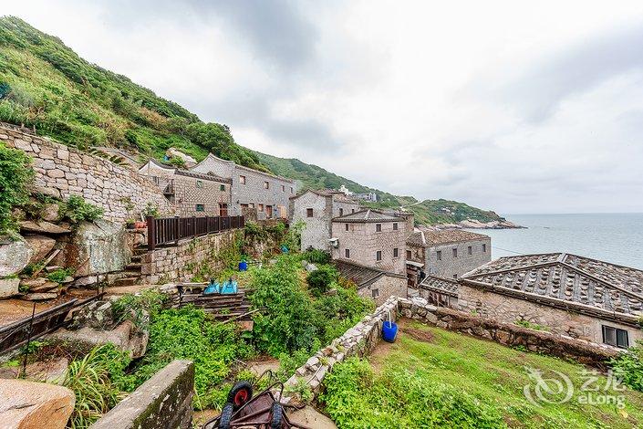 【美芹居】地址:马祖县连江县北竿乡芹壁村28之2号 – 艺龙旅行网