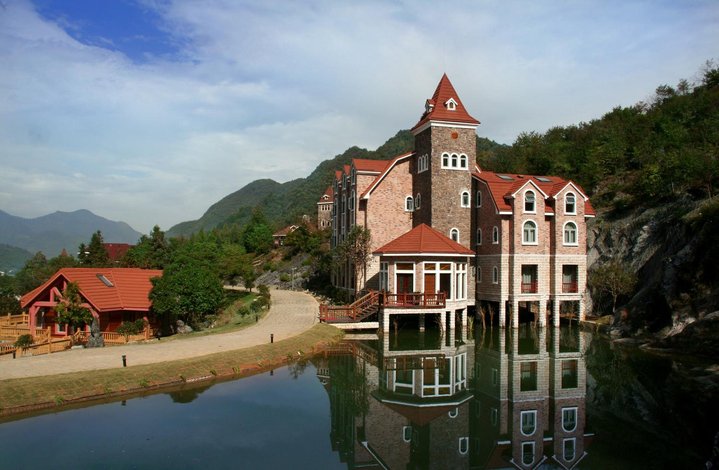 东黄山城堡酒店图片