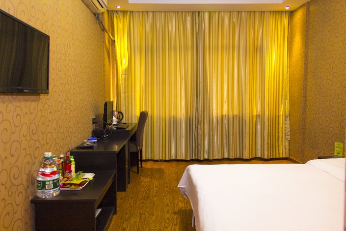 佳宜酒店(高密火车站广场店)