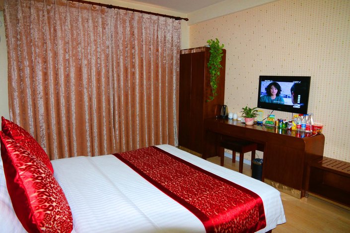 艾居金洋连锁酒店(营口鲅鱼圈长江路店)