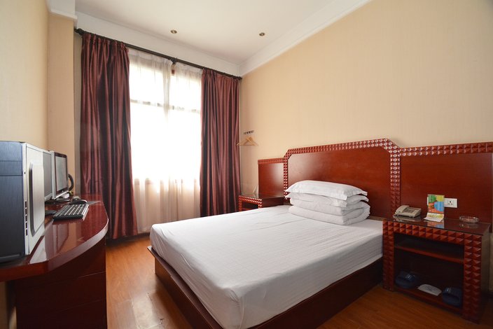 废弃禹州瑞丰宾馆