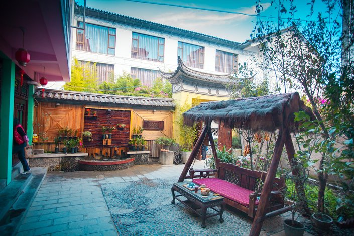 【大理古城云水间客栈】地址:大理古城大院子村58号(洱海门)对面 –