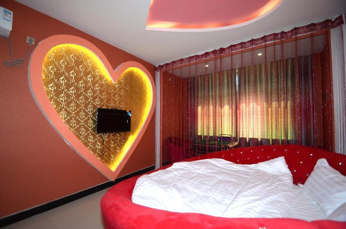 酒店 保定酒店  保定悦时尚主题宾馆  点评 4.8棒极了 设施4.8 服务4.