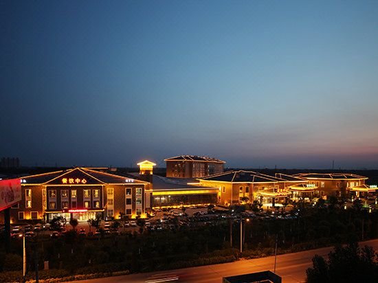 【白洋淀美泉世界温泉假日酒店】地址:雄州路陈台村南-艺龙旅行网