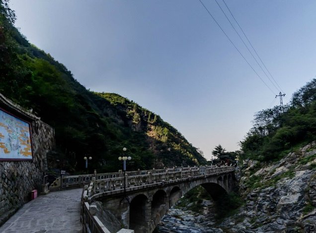 【華山御馨苑酒店】地址:華山西火車站站前路1號 – 藝龍旅行網