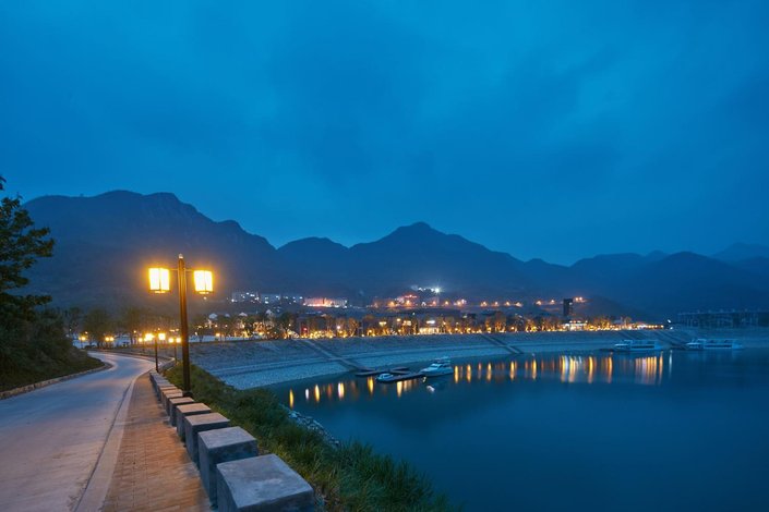 青田千峡湖智选假日酒店