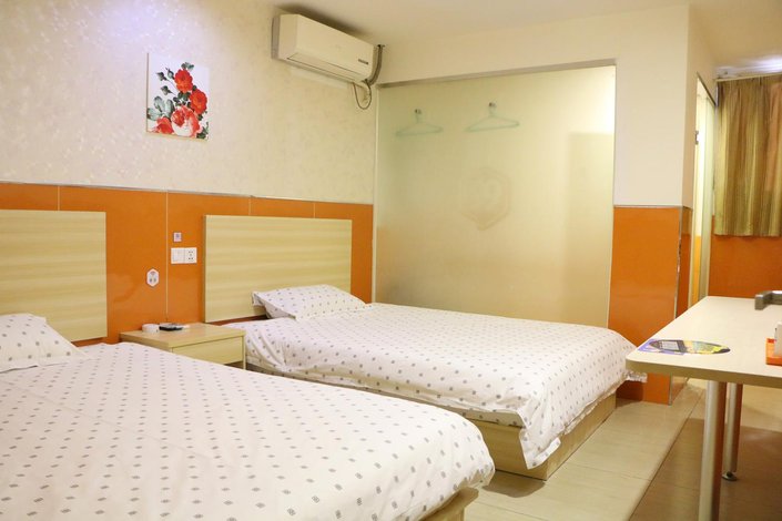 99优选酒店(深圳龙城广场龙园路店)