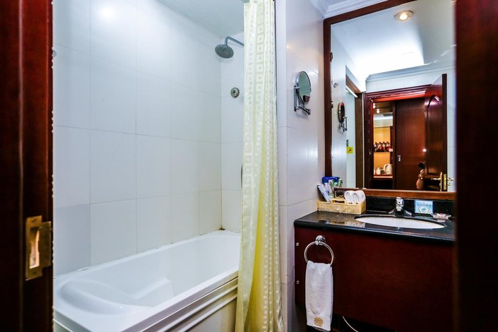 【三河汇福国际商务酒店】地址:燕郊开发区汇福路8号-艺龙旅行网