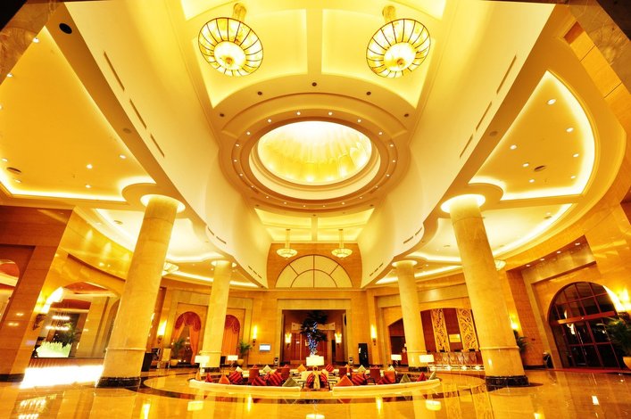 酒店 承德酒店  承德皇室公寓  交通◆ 景点◆ 购物◆ 美食◆ 娱乐