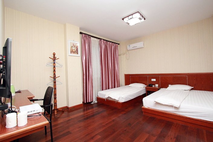 酒店 北京酒店  太原海鸿旅馆  点评 2.8一般般 设施0.0 服务0.