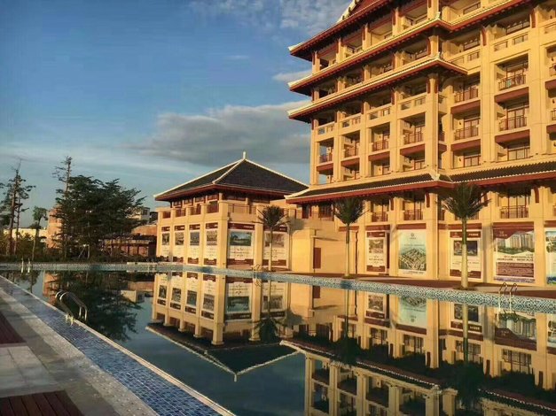 天成国际大酒店(百色田东湿地公园店)
