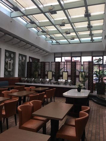 杨建华大酒店(上海花木店)