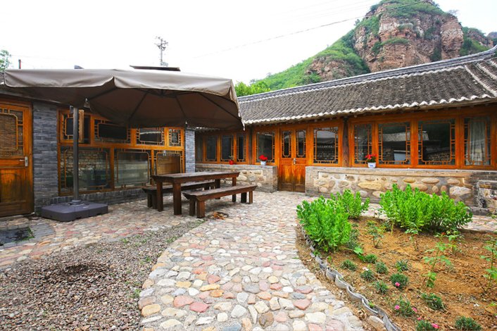 白城醉花色酒店