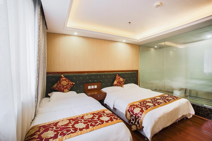 佳美酒店(成都桐梓林火车南站店)