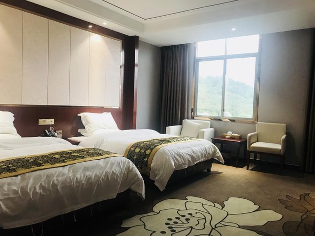 【安溪金三角酒店】地址:湖头镇车站斜对面(近安湖路) – 艺龙旅行网