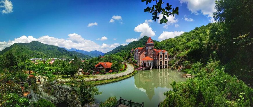 东黄山城堡酒店图片