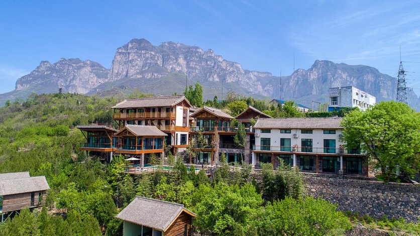 云台山朴居湖畔酒店