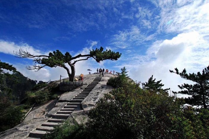 【華山萬源客棧】地址:華山風景區建設路 – 藝龍旅行網