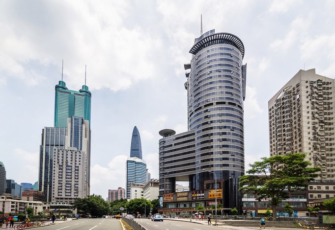 2】地址:港岛银座(解放路3002号港岛银座) – 艺龙旅行网