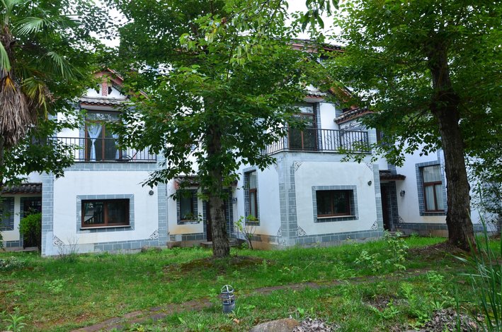 【丽江官房度假别墅整栋5室2厅1厨5卫】地址:滇西明珠花园别墅酒店