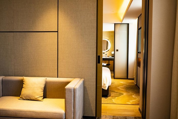 怡程酒店(大理高铁站洱海店)