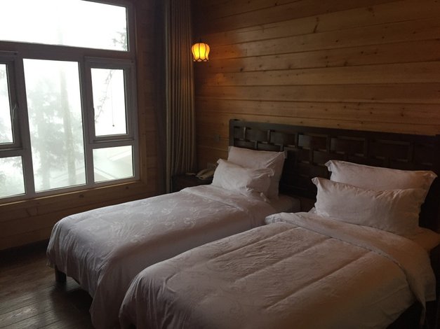 彭水摩围山养生酒店