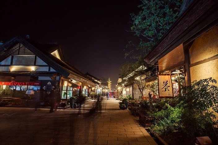 【无锡弄堂里客栈】地址:马山古竹181号 – 艺龙旅行网