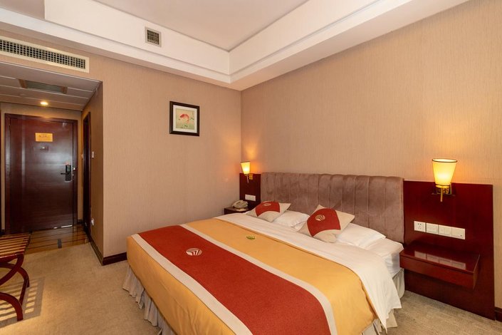 酒店 湘潭酒店  湖南华宇国际大酒店  小艺正在努力为您加载中.