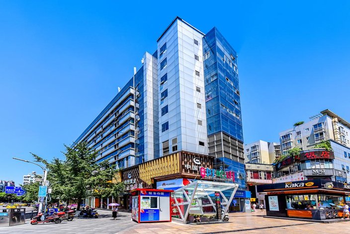 月友酒店(重庆江北机场轻轨站碧津公园店)