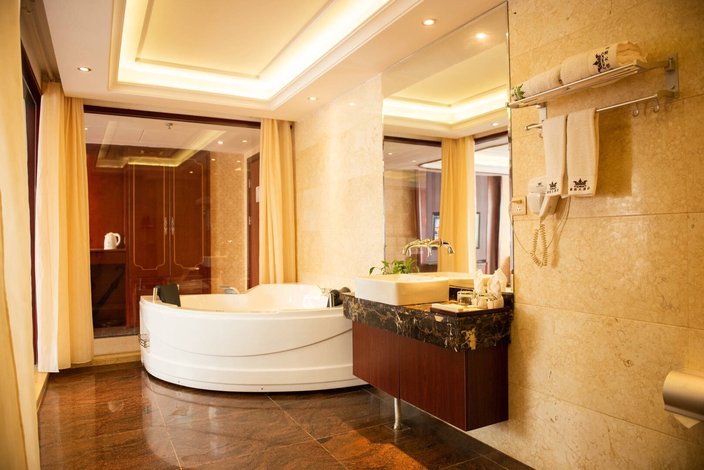 芒市皇佳大酒店