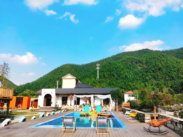 曼途·安吉山趣花园度假民宿