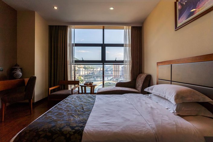 彭水两江假日丽呈酒店