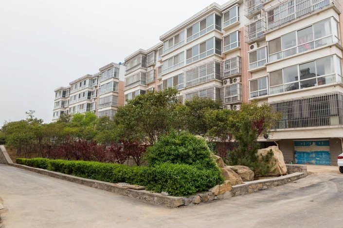 【泰安路客精品民宿bi3780】地址:泰安泰山区白马石社区青山家园1-西