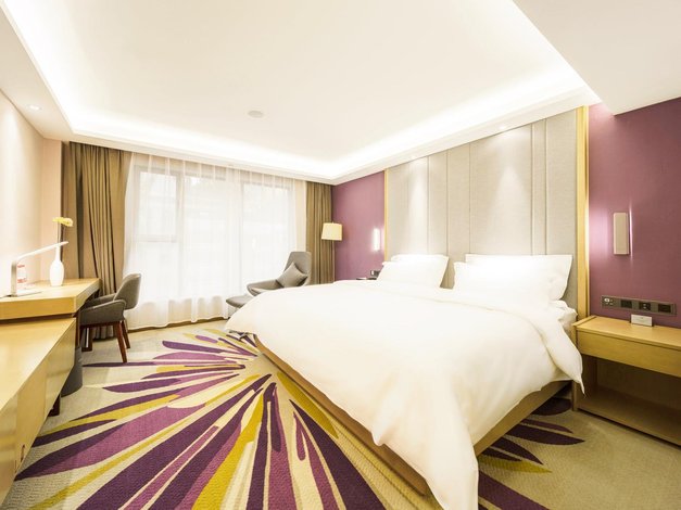 丽枫酒店(凯里国贸购物中心店)