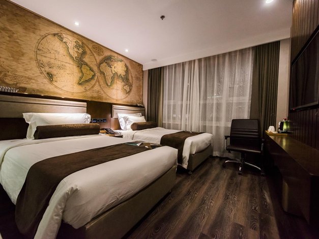 喆啡酒店(吉林火车站财富广场店)