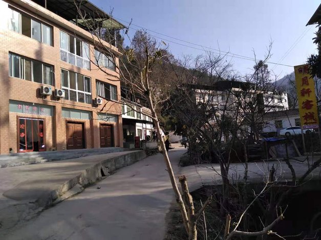 【青川明月轩客栈】地址:乔庄镇回龙社区高家院组16号 – 艺龙旅行网