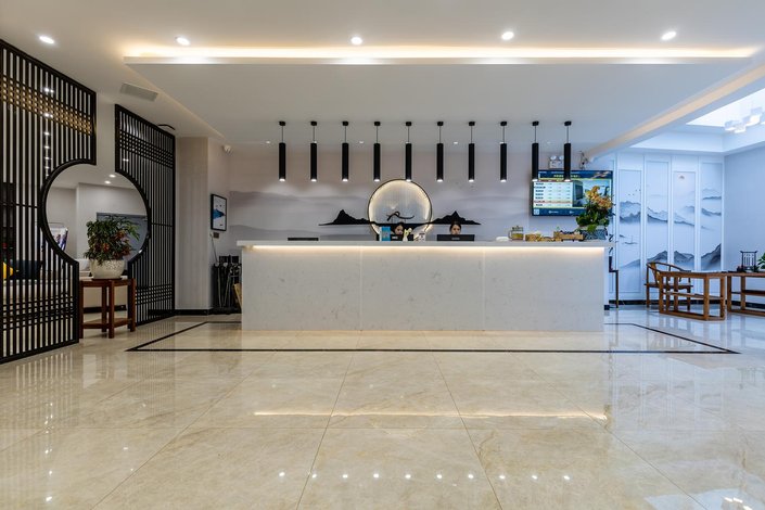 花居酒店(南浔古镇店)