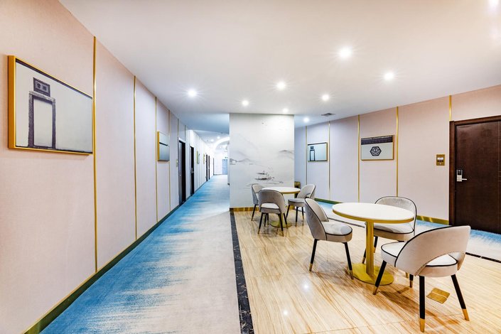 花居·轻奢酒店(苏州宝带桥南地铁站店)