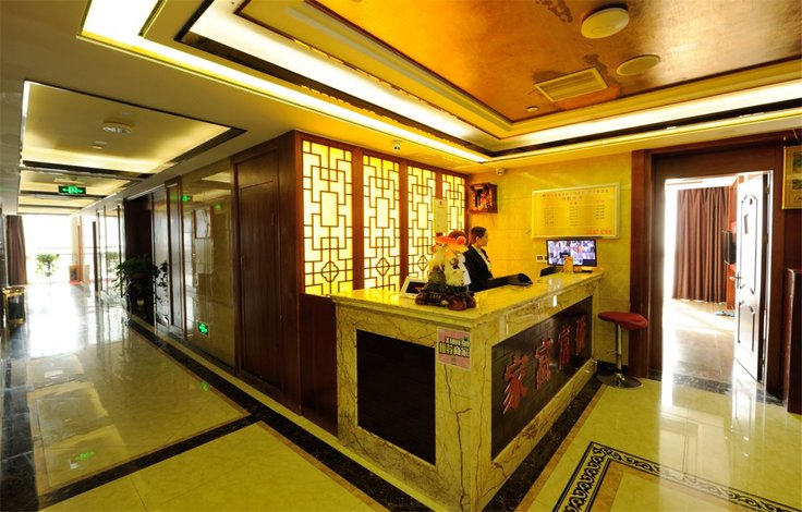 巴中秦川大酒店