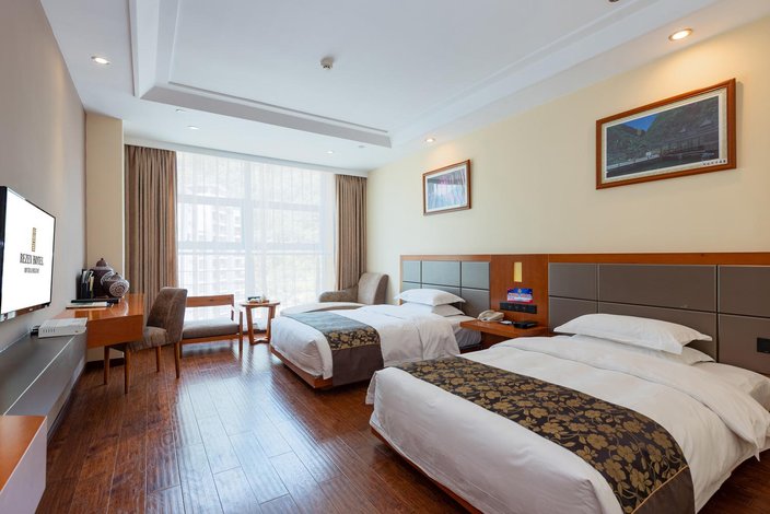 彭水两江假日丽呈酒店