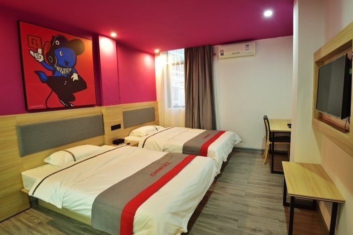 骏怡连锁酒店(钟落潭地铁站庆达广场店)