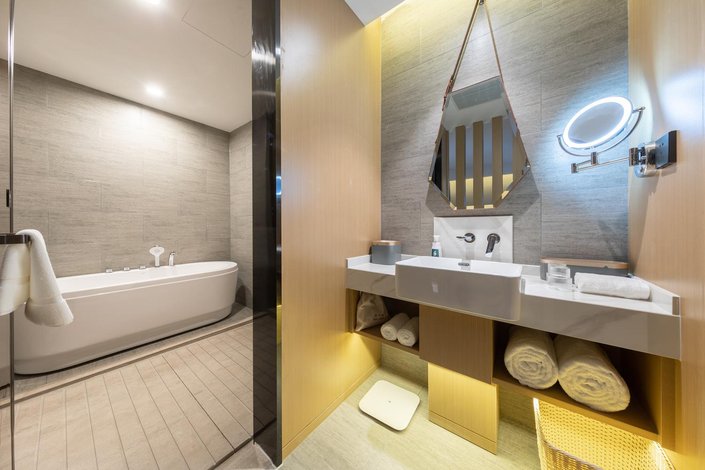 济南趵突泉亚朵s酒店