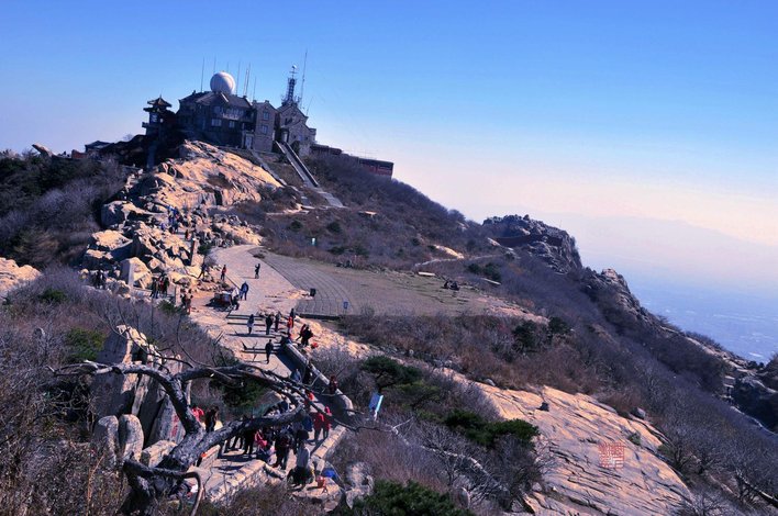 【如家快捷酒店(泰安虎山路岱庙红门店)】地址:泰山区虎山路181号(近