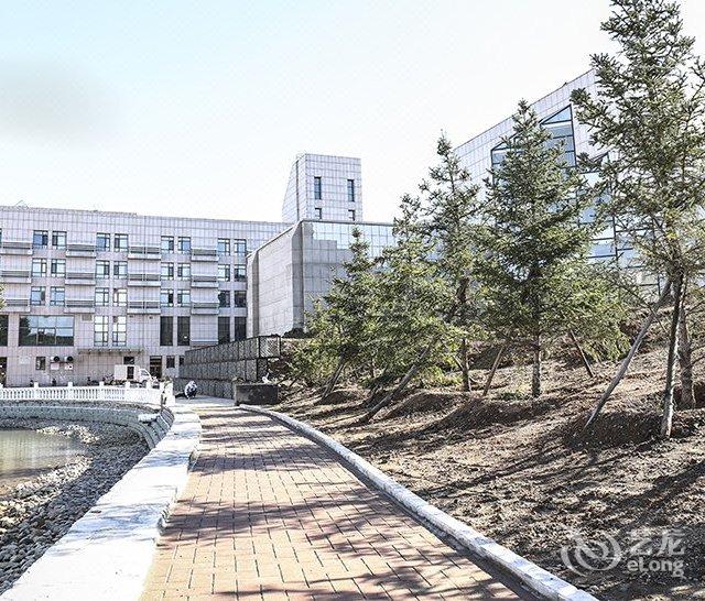 乌兰察布白泉山庄